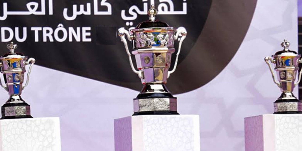 نهضة بركان تواجه الجيش الملكي في نهائي كأس العرش