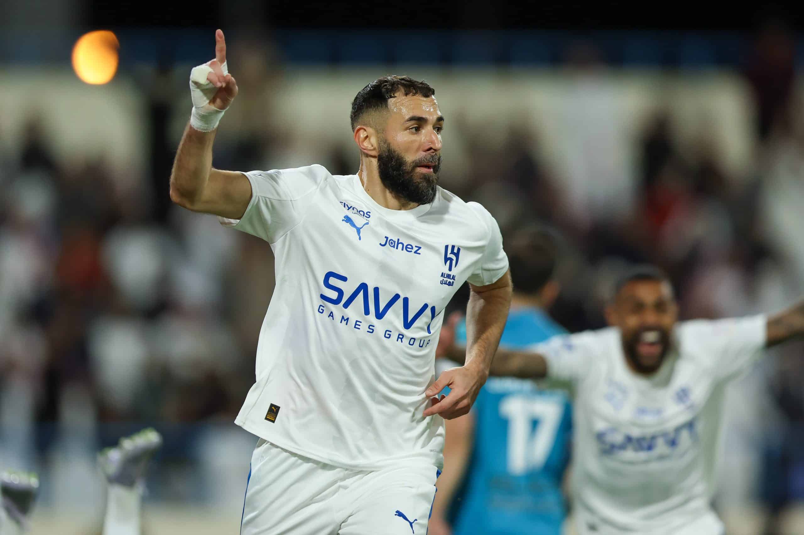 متى يعود كريم بنزيما إلى الهلال؟ موعد المباراة الحاسمة